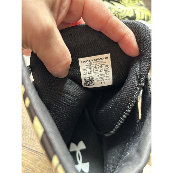 NWOB Mens Under Armour Highlight 1289772-011 Football Cleats Black White Size 12 - Picture 7 of 7